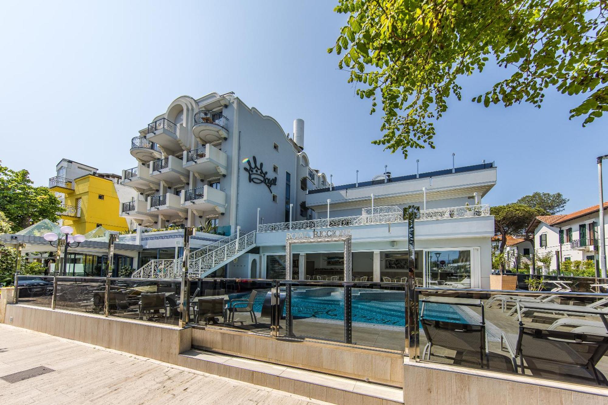 Royal Boutique Hotel Riccione Exterior photo